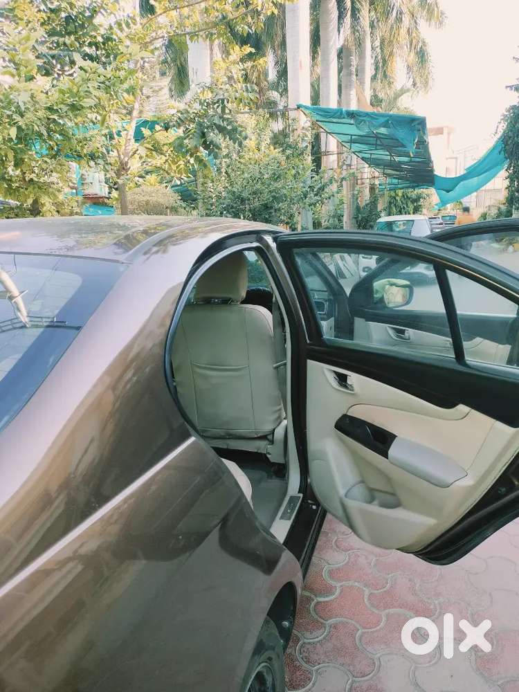 Maruti Suzuki Ciaz 2015