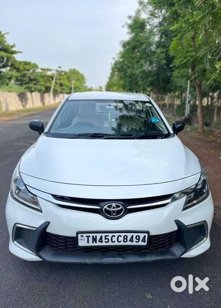 Toyota Glanza, 2023, Petrol