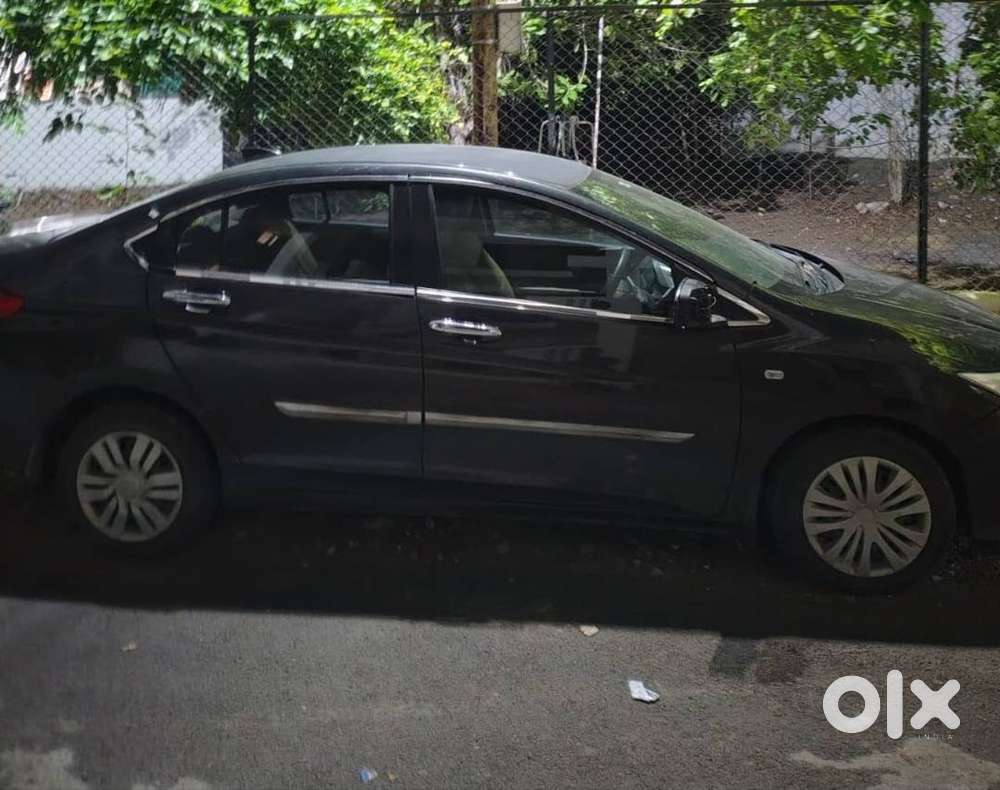 Well Maintained Diesel Car , All 4 New Tyres , Approx 24kmpl