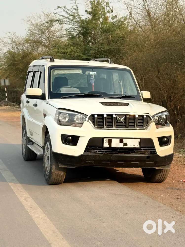 Mahindra Scorpio S5