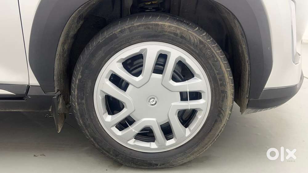 Nissan Magnite 1.0 Xe, 2021, Petrol