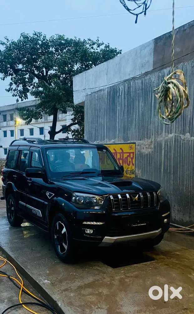 Mahindra Scorpio 2022 Diesel Manual