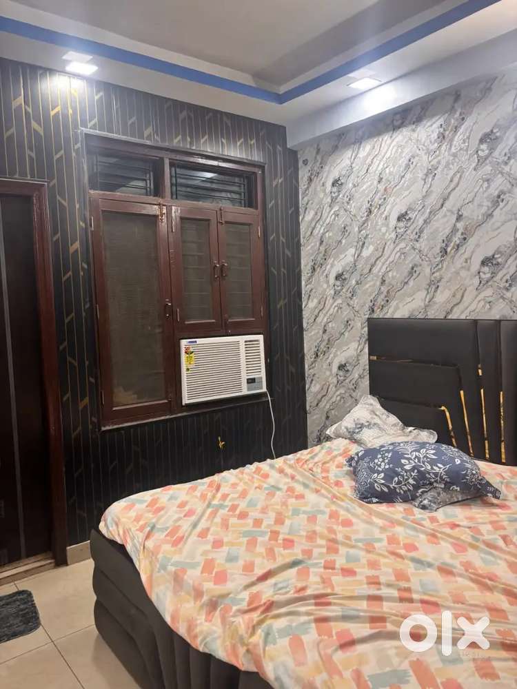 Ready to Shift Flat for rent