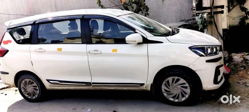 Maruti Suzuki Ertiga Vxi 2025