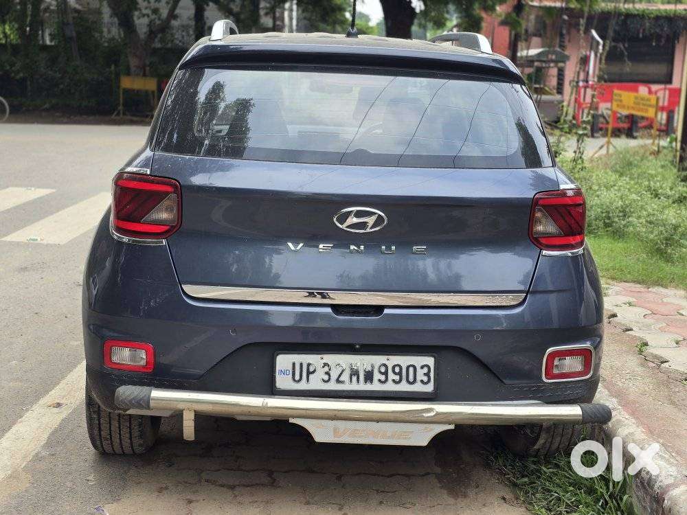 Hyundai Venue S Turbo, 2022, Petrol