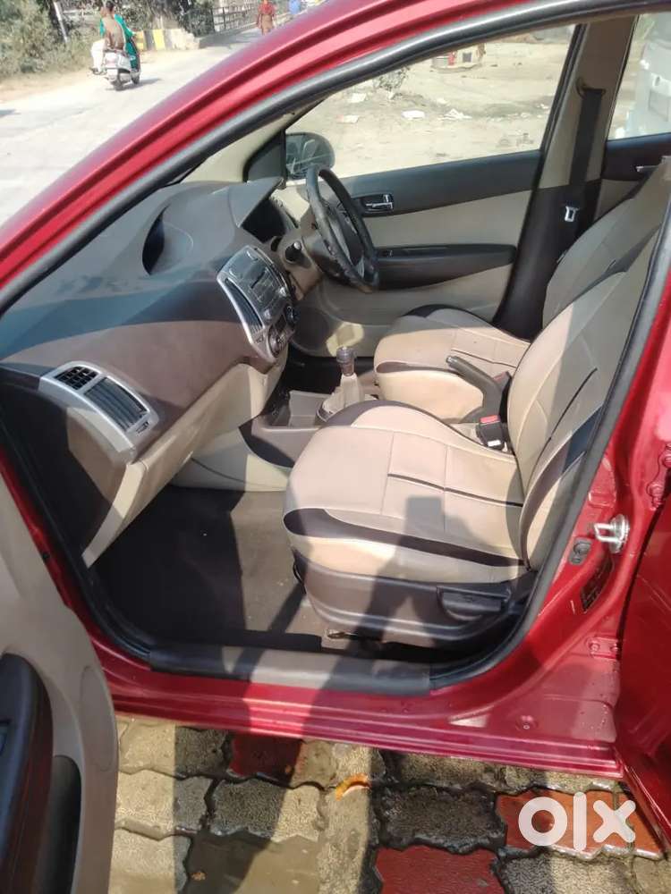 Hyundai I20 2011 Petrol 78000 Km Driven