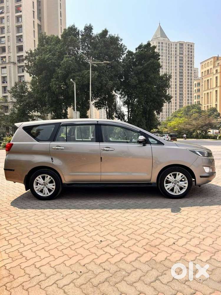 Toyota Innova Crysta 2.8z Automatic, 2017, Diesel