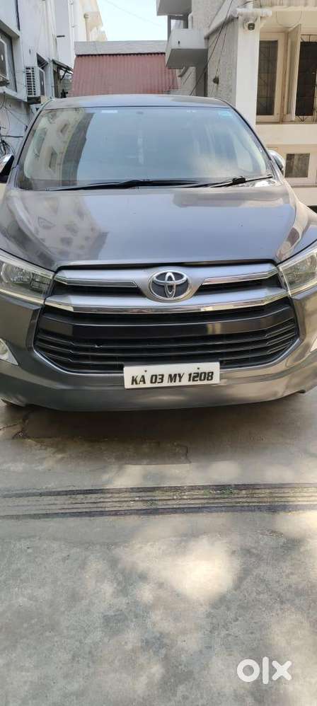 Toyota Innova Crysta