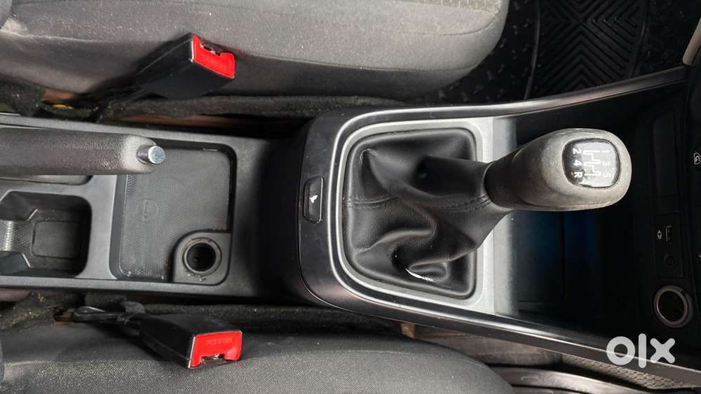 Tata Altroz 1.2 Xm Plus, 2021, Petrol