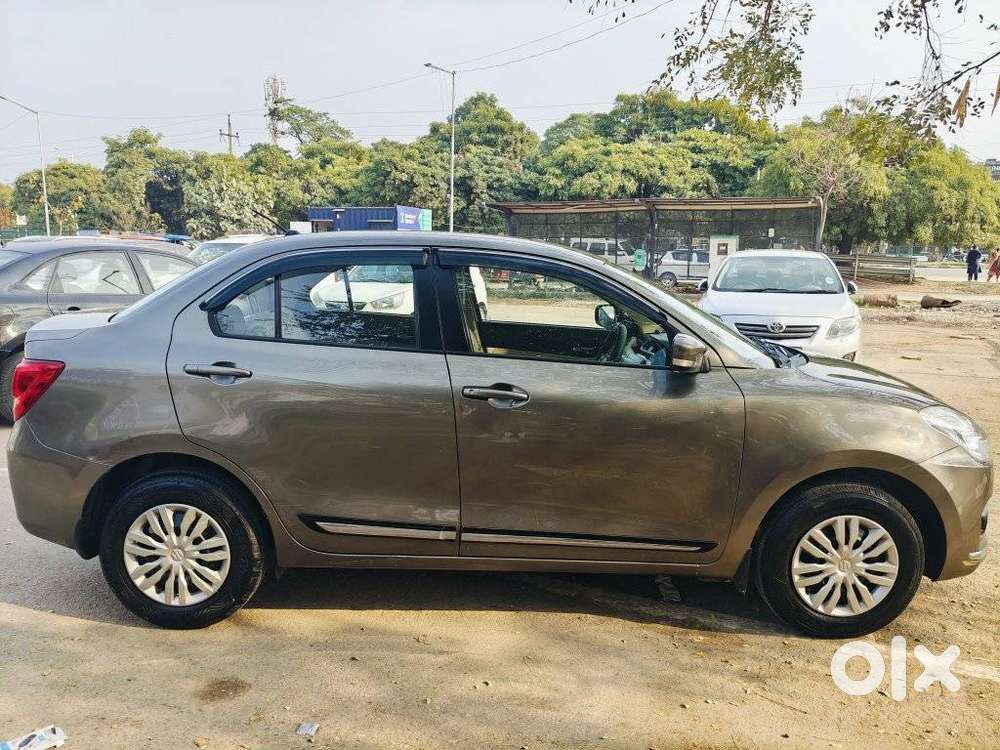 Maruti Suzuki Swift Dzire 1.2 Vxi Bsiv, 2019, Petrol