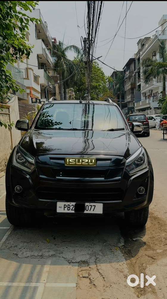 Isuzu D-max V-cross