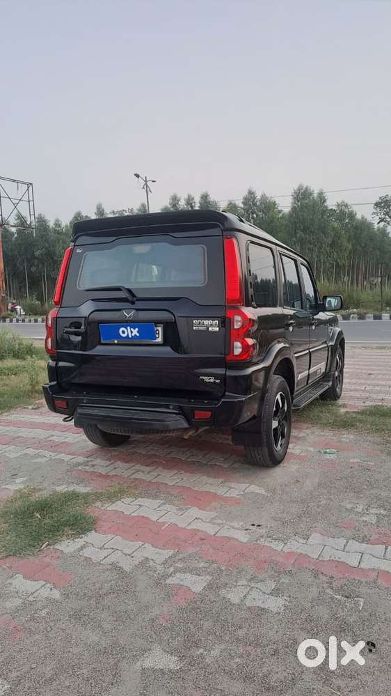 Mahindra Scorpio Classic 2.2 S 11 Mt 7 Str, 2023, Diesel