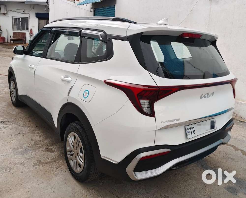 Kia Carens 1.4 Prestige 7 Str, 2024, Petrol