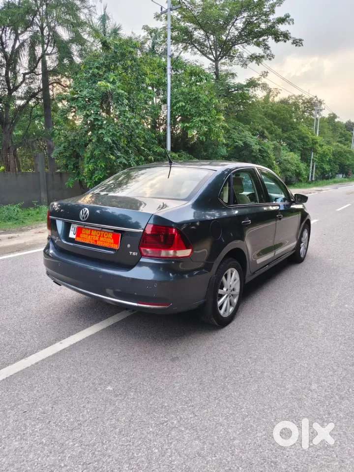 Volkswagen Vento 1.2 Tsi Highline Plus At, 2018, Petrol