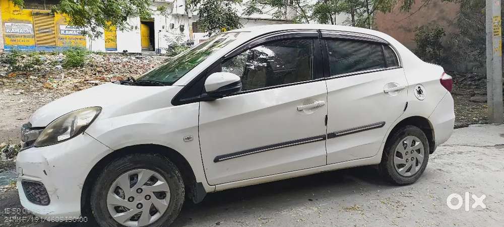 Honda Amaze 2017 Cng & Hybrids 80000 Km Driven