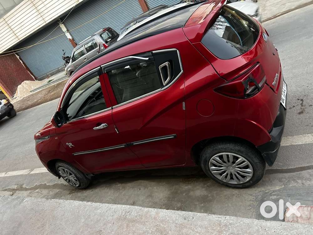 Mahindra Kuv 100 2017 Model