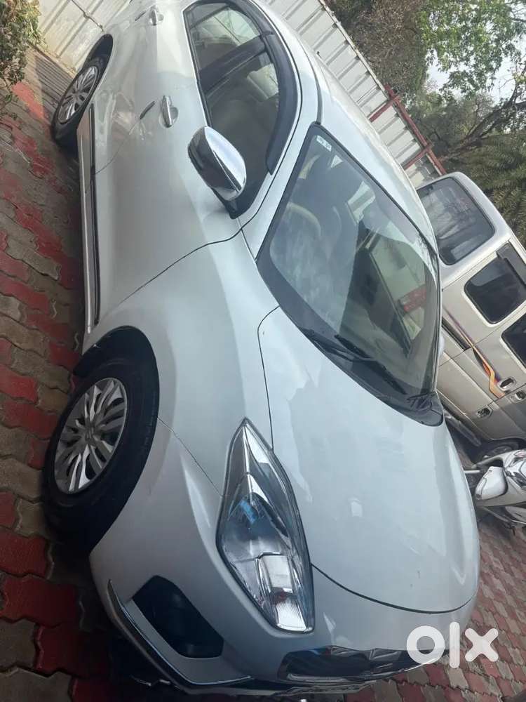 Maruti Suzuki Dzire 2017 Diesel 92199 Km Driven