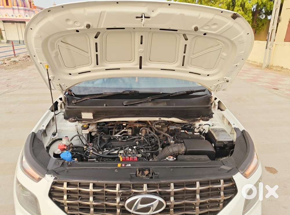 Hyundai Venue S 1.2 Petrol, 2022, Cng & Hybrids
