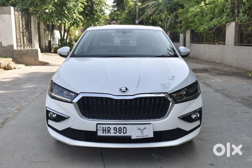 Skoda Slavia 1.0 Tsi Style, 2022, Petrol