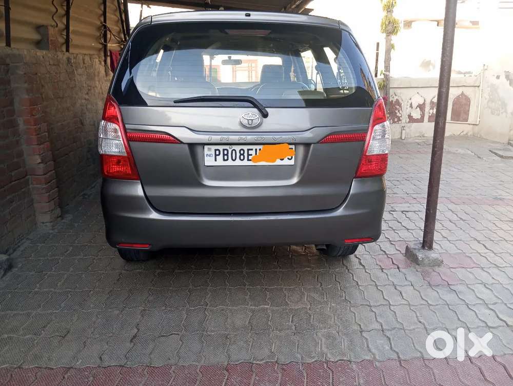 Toyota Innova 2012 Diesel 113652 Km Driven..