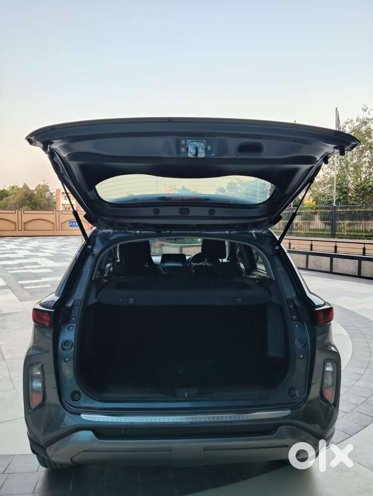 Toyota Urban Cruiser Hyryder, 2023, Cng & Hybrids