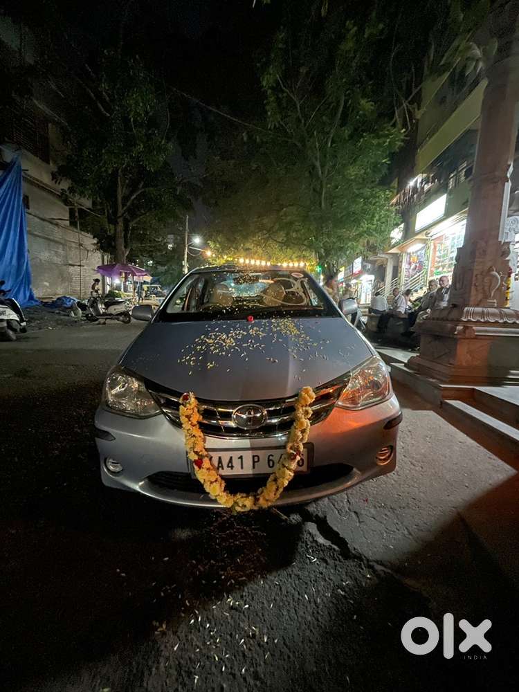 Toyota Etios Liva 2013 Petrol Well Maintained