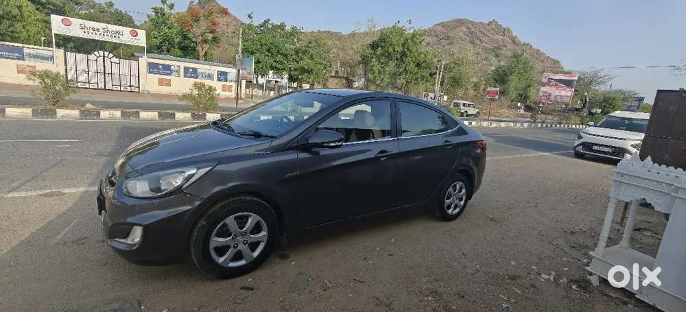 Varna 2013 Good Condition Car Wel Maintain Car New Sarvice Done