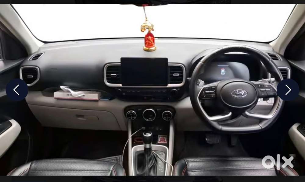 Hyundai Venue Petrol 2023
