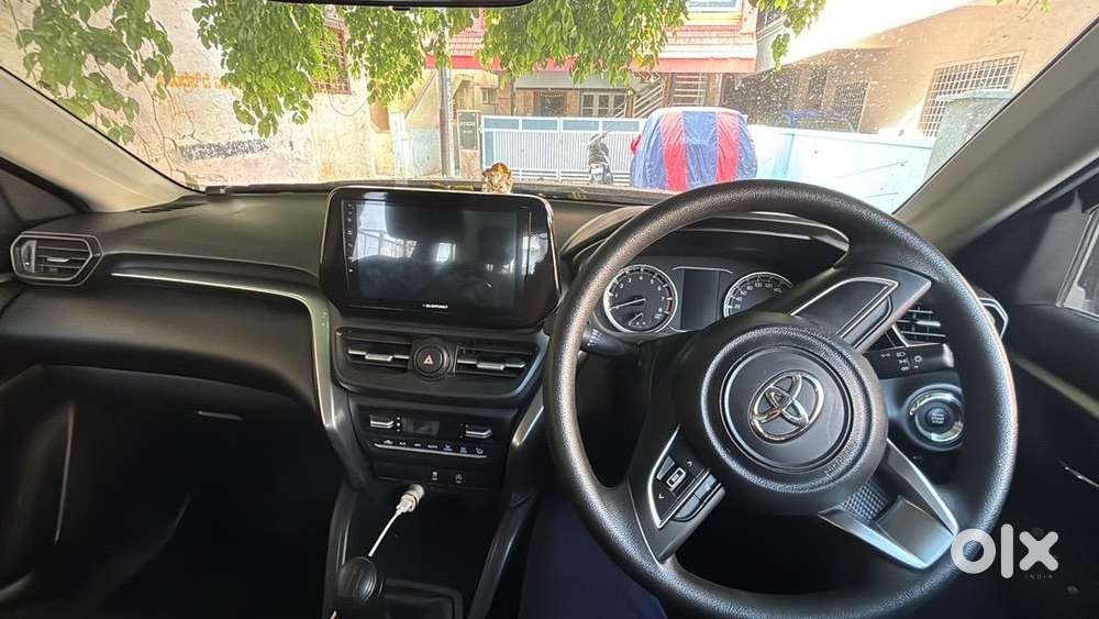 Toyota Urban Cruiser Hyryder 2024 Petrol 11985 Km Driven