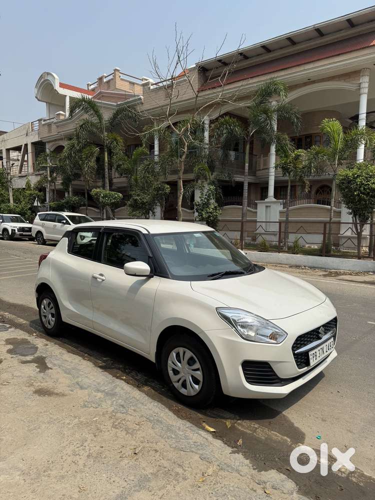Maruti Suzuki Swift Vvt Vxi, 2023, Petrol