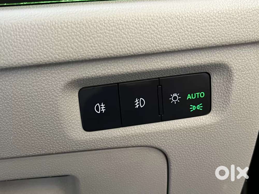 Skoda Octavia 2.0 Style Tsi At, 2021, Petrol