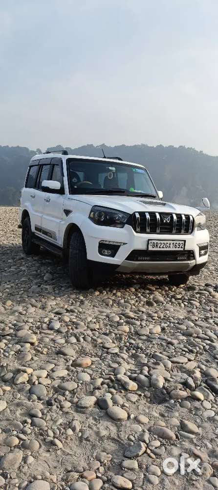 Mahindra Scorpio 2015 Diesel 200000 Km Driven