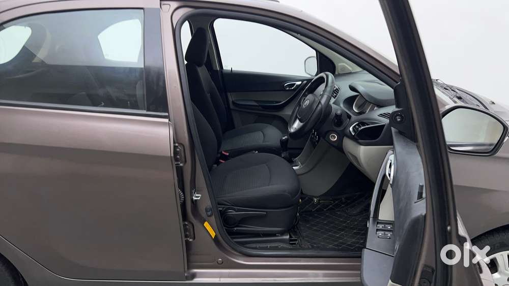Tata Tiago Xz, 2017, Petrol