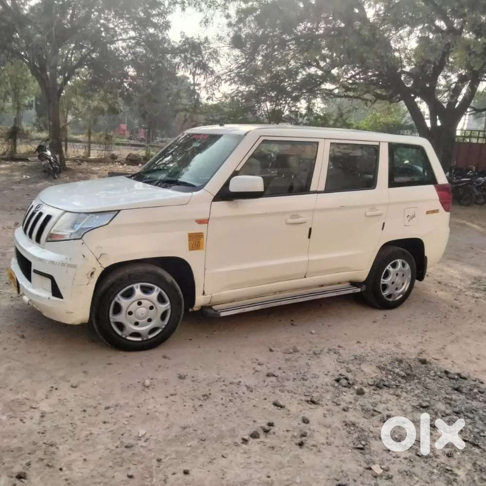 Mahindra Tuv 300 Plus 2018