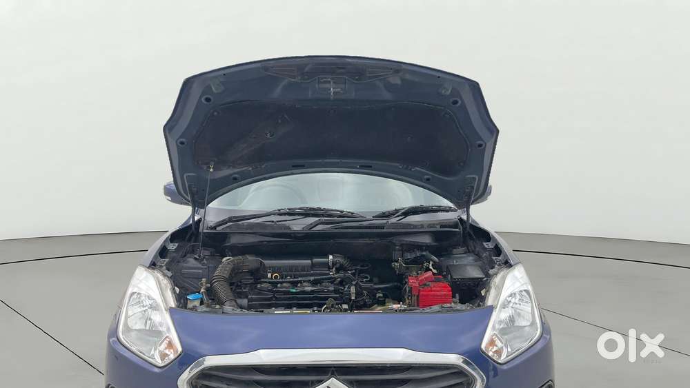 Maruti Suzuki Swift Dzire Amt Vxi, 2017, Petrol