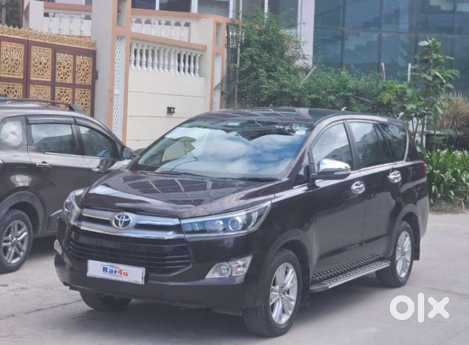 Toyota Innova Crysta 2.4 Z 7 Str, 2016, Diesel