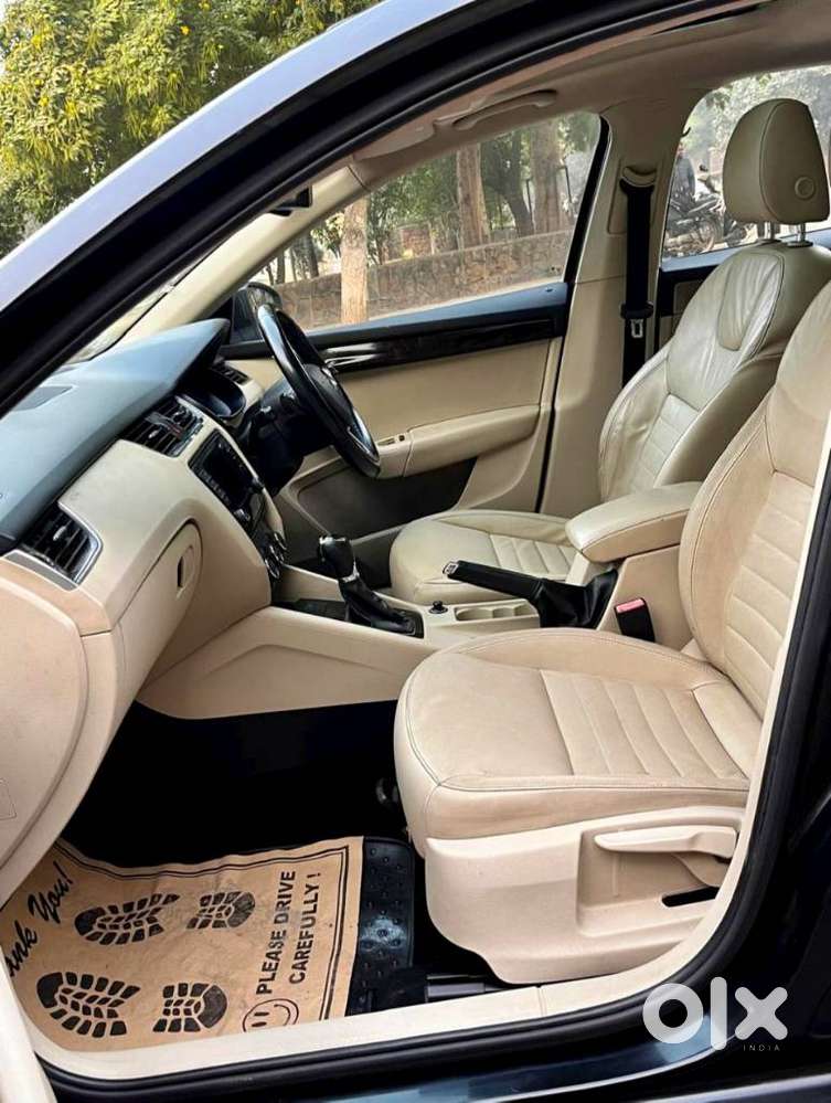 Skoda Octavia 1.8 Elegance Tsi At, 2016, Petrol