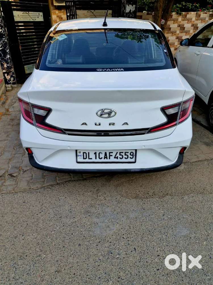 Hyundai Aura 2022 Aura Sx Cng 2022 
1st Owner 
Km 68000
All Original,s