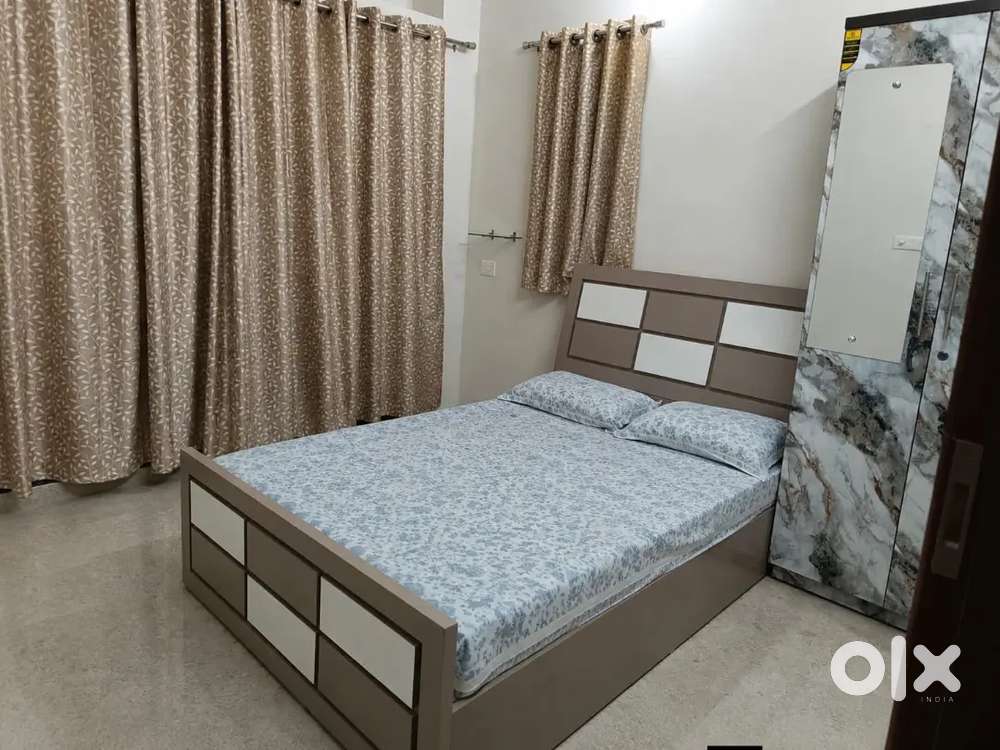 Fully furnished 1bhk for rent ,Ranjit Avenue
