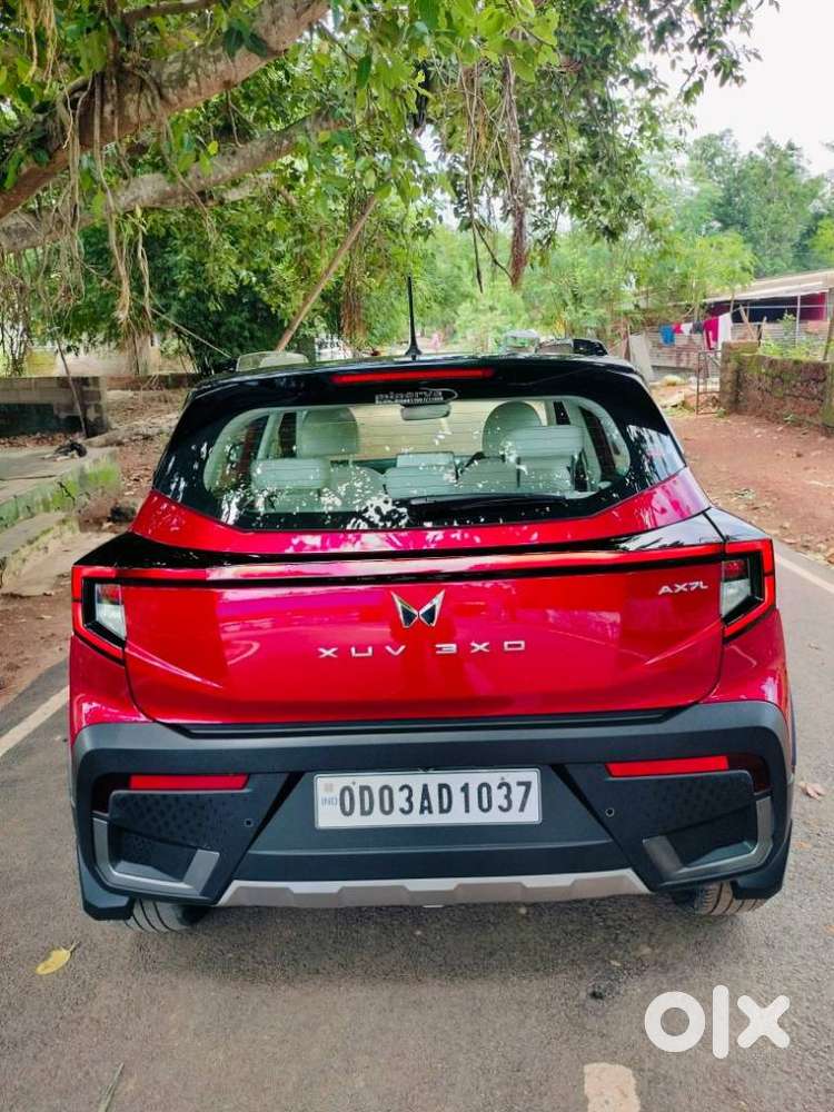 Mahindra Xuv 3xo Ax7l 1.2 Petrol At (pg), 2024, Petrol