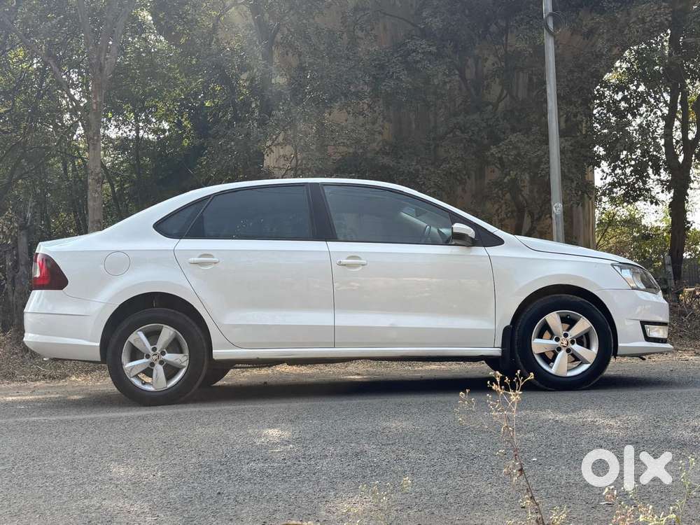 Skoda Rapid Ambition 1.6 Mpfi Manual, 2017, Petrol