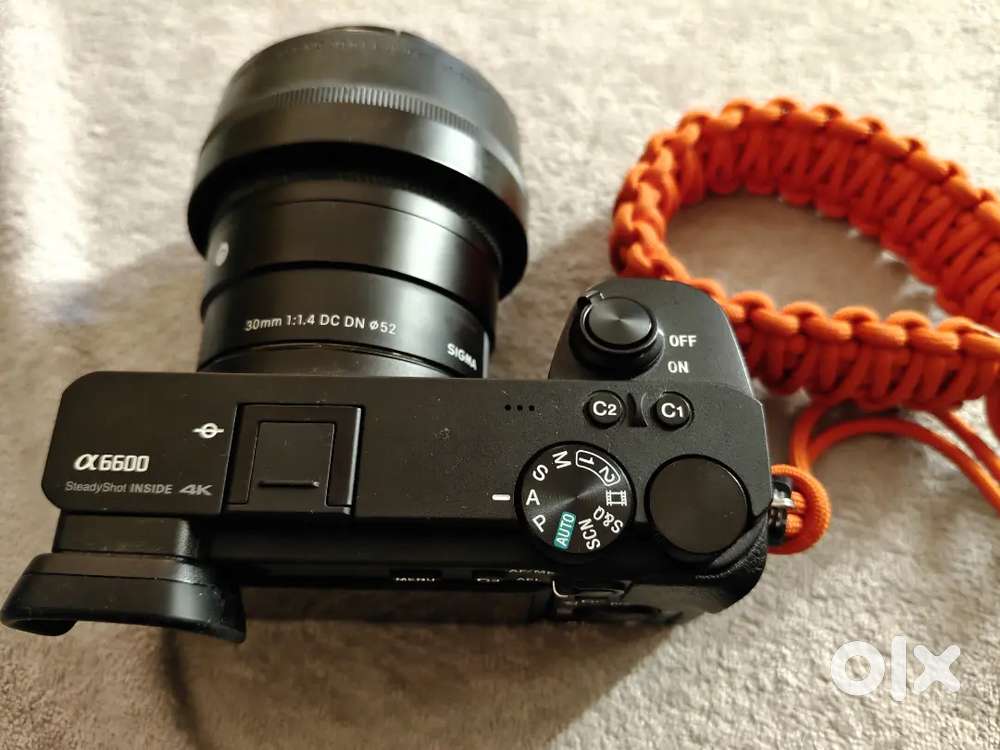Sony Alpha a6600 camera with sigma 30mm f1.4 lens
