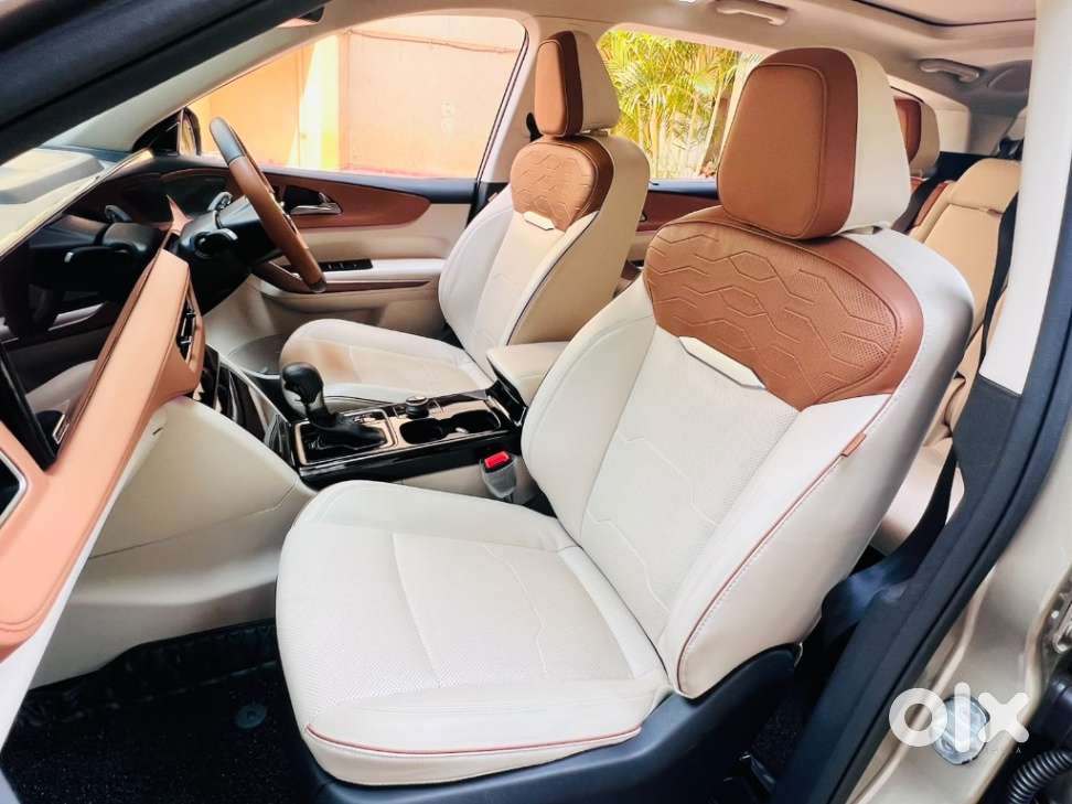Mahindra Xuv 7xo Ax7l At, 2026, Petrol
