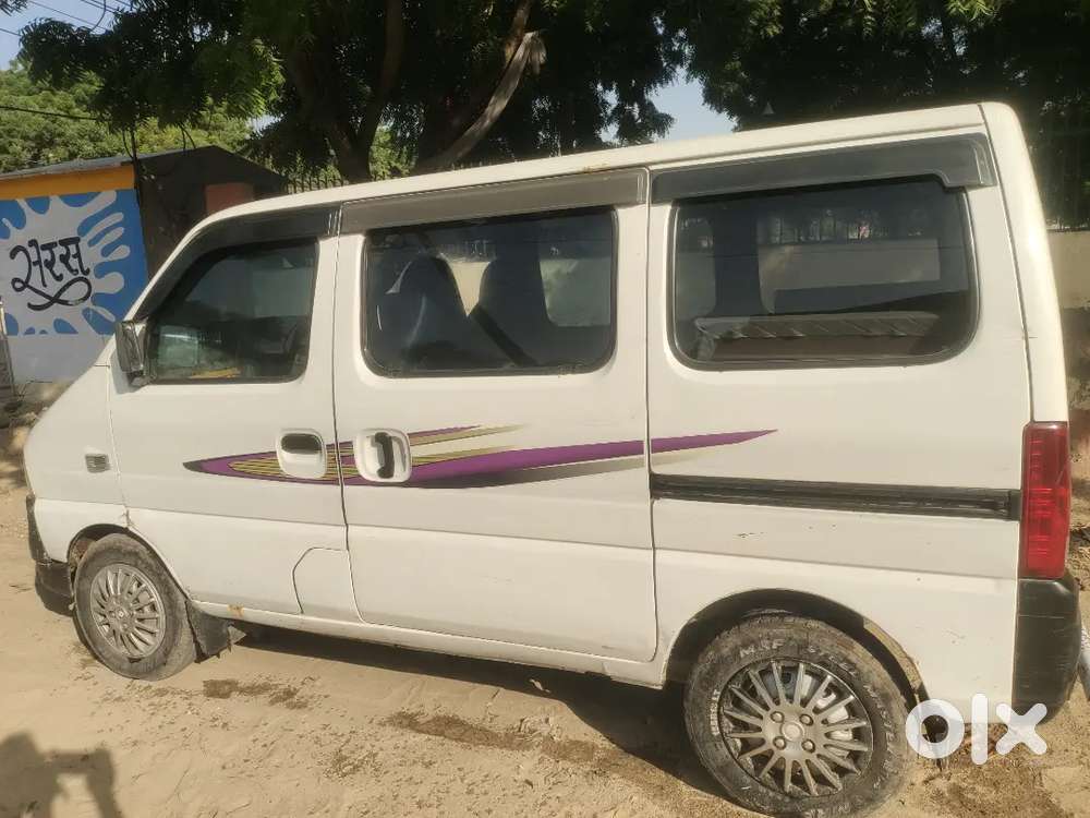 Maruti Suzuki Eeco 2012