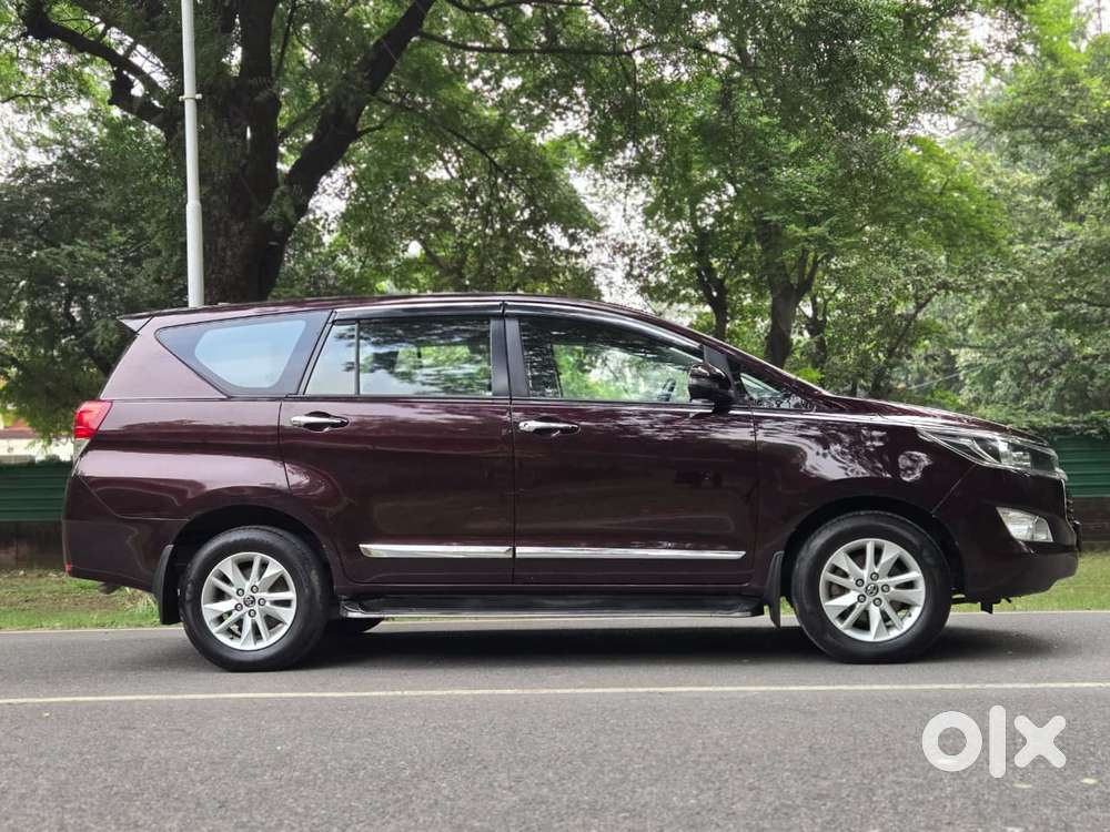 Toyota Innova Crysta 2.4 G Mt 8s, 2019, Diesel