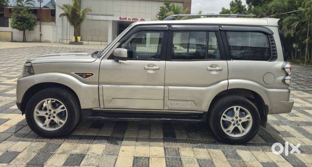 Mahindra Scorpio S10, 2014, Diesel