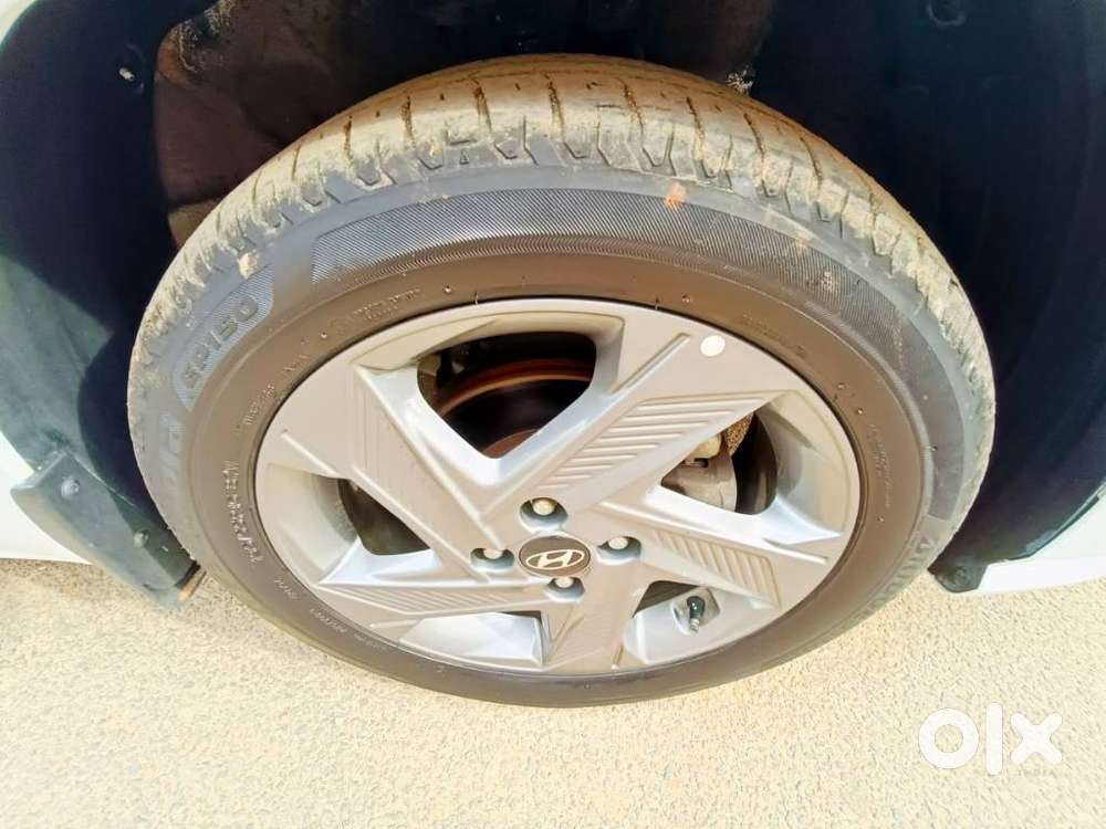 Hyundai Verna 1.5 Sx Petrol Mt, 2021, Petrol