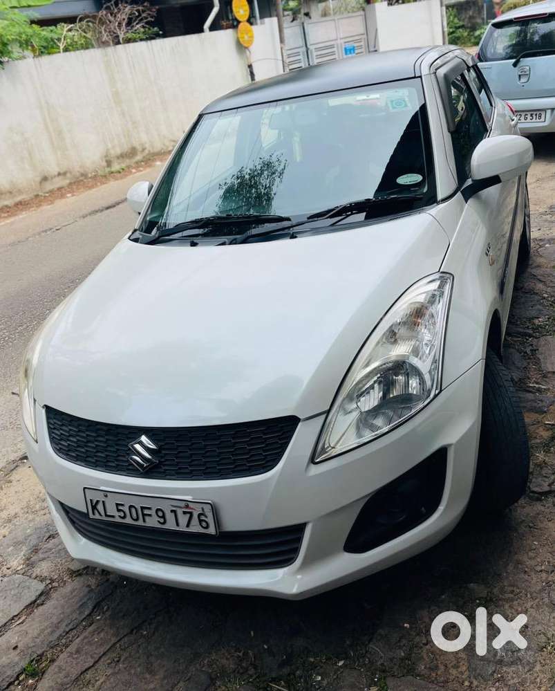 Maruti Suzuki Swift 2017 Cng & Petrol Well Maintained