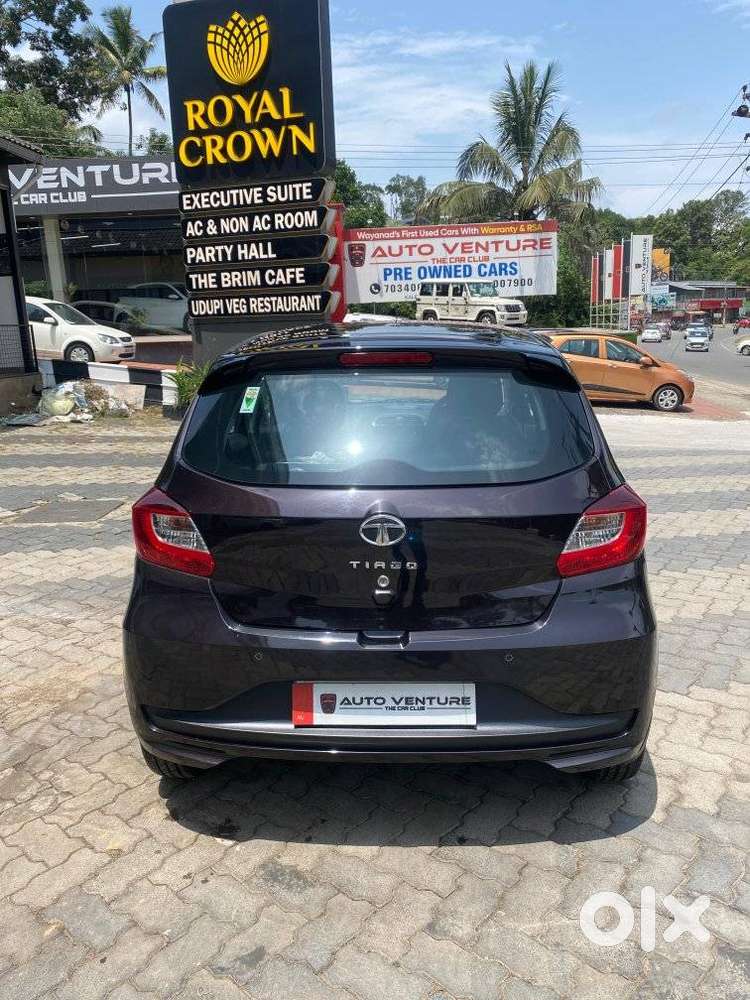 Tata Tiago 1.2 Revotron Xt (o), 2023, Petrol