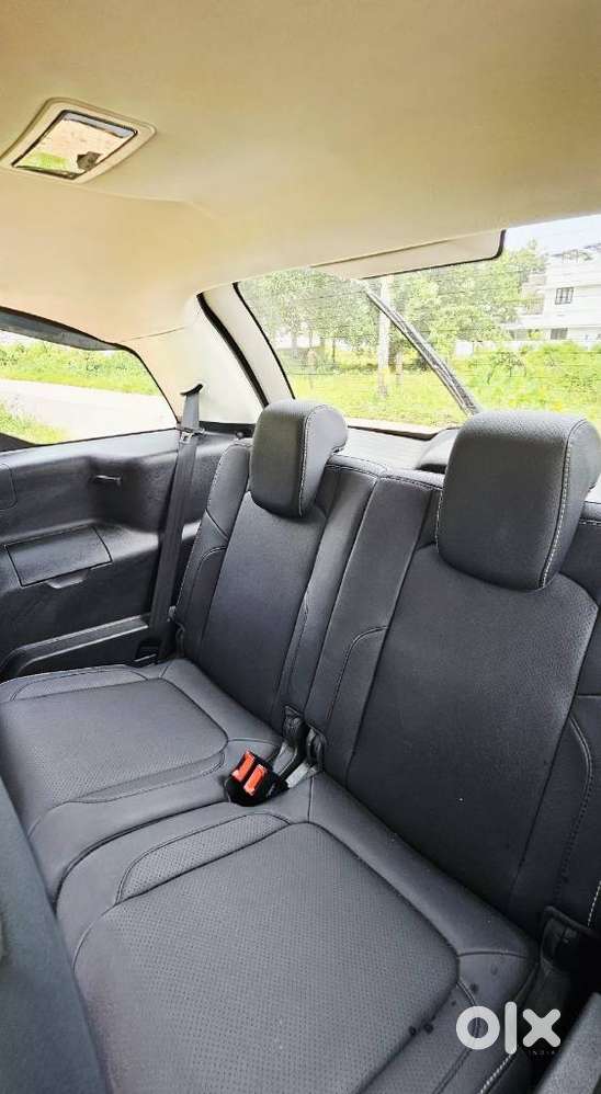Tata Hexa Xta, 2017, Diesel